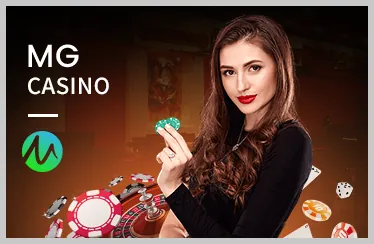 Trận đấu quần vợt chuyên nghiệp với hai vận động viên đang thi đấu trên sân